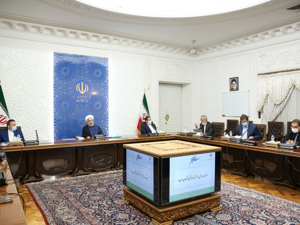 روحانی: خروج دولت از بنگاه ‌داری باید هرچه سریعتر اجرایی شود
