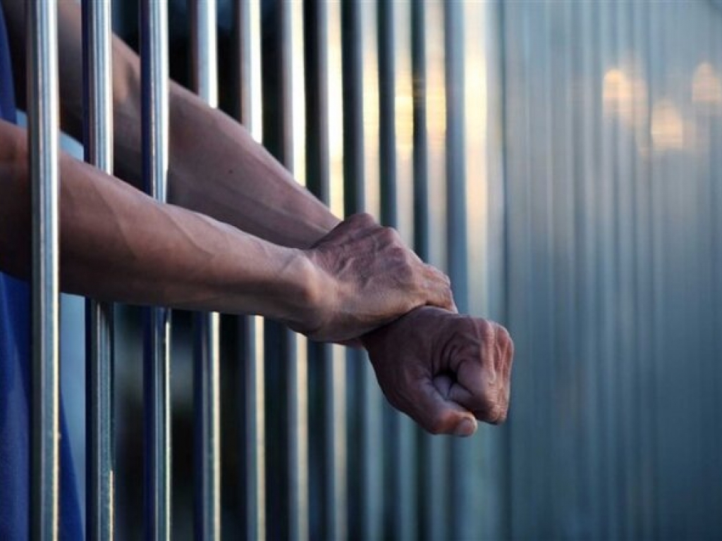 آزادی زندانیان با بدهی کمتر از ۱۰ میلیون تومان تسهیل می‌شود