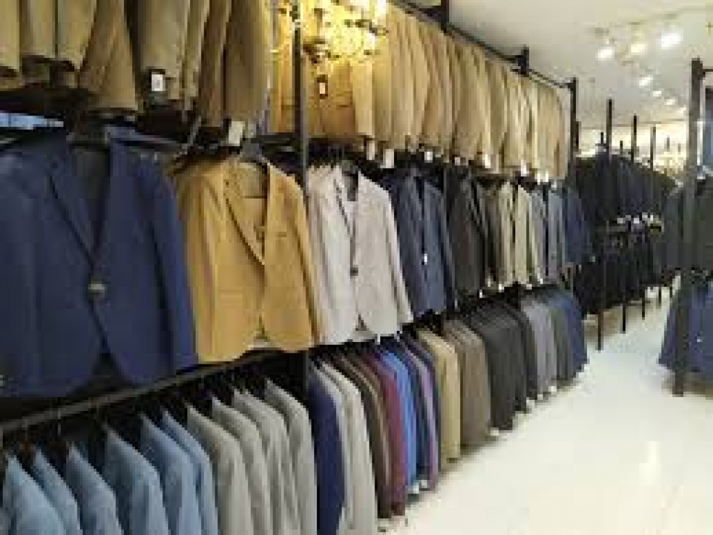 ۸۰درصد پوشاک فروشگاه‌های کرج تولیدات ایرانی است