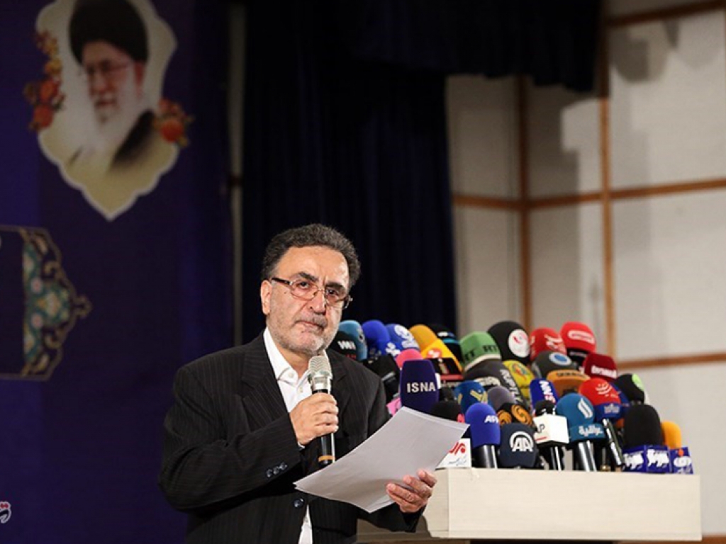 چهارمین روز ثبت نام انتخابات ریاست جمهوری با  حضور مصطفی تاج‌زاده معاون سیاسی وزیر کشور در دولت اول خاتمی